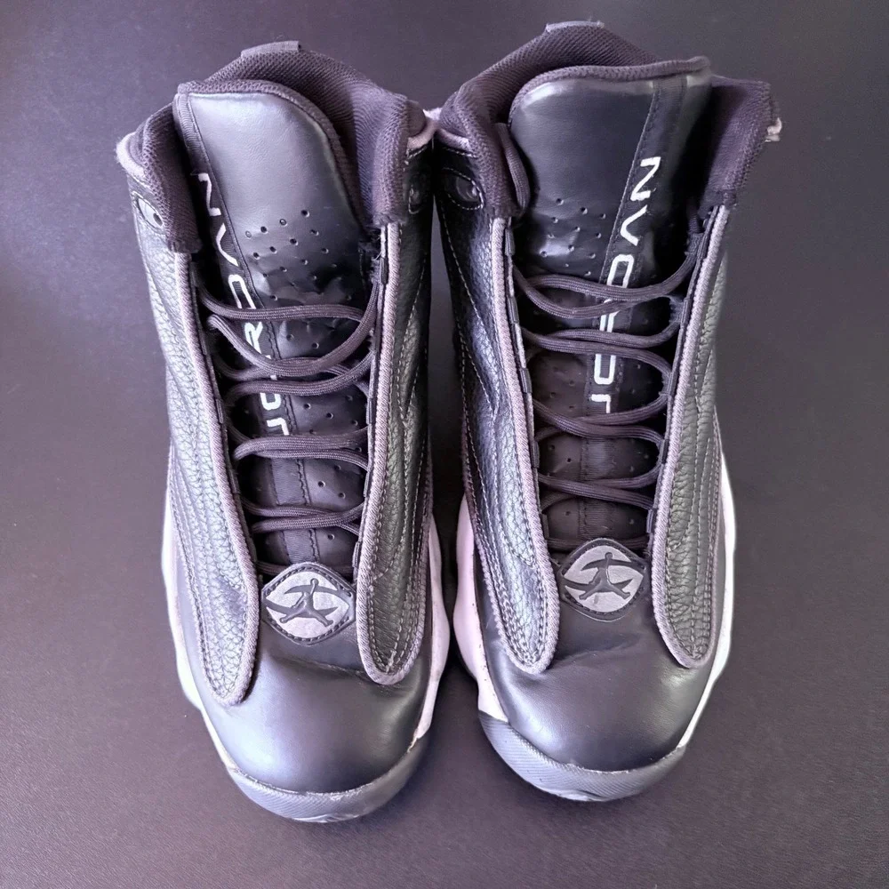 Jordan Pro Strong 'Black White Anthracite' basketball sneakers Youth 6 leather
